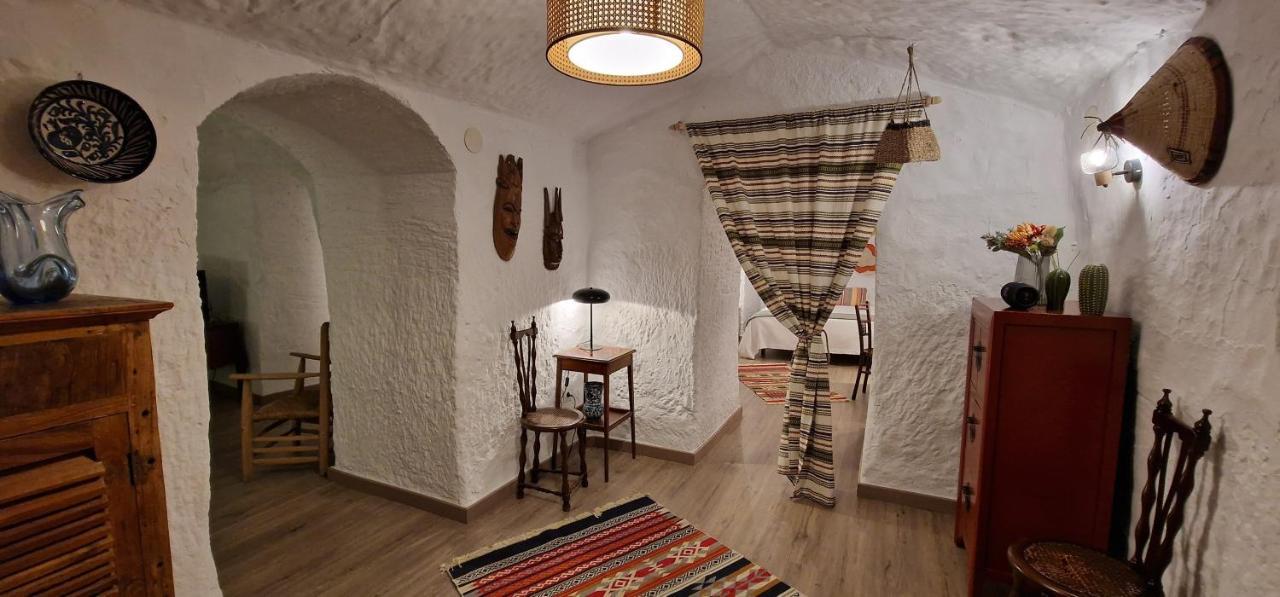 Holiday home Cueva De La Higuera
