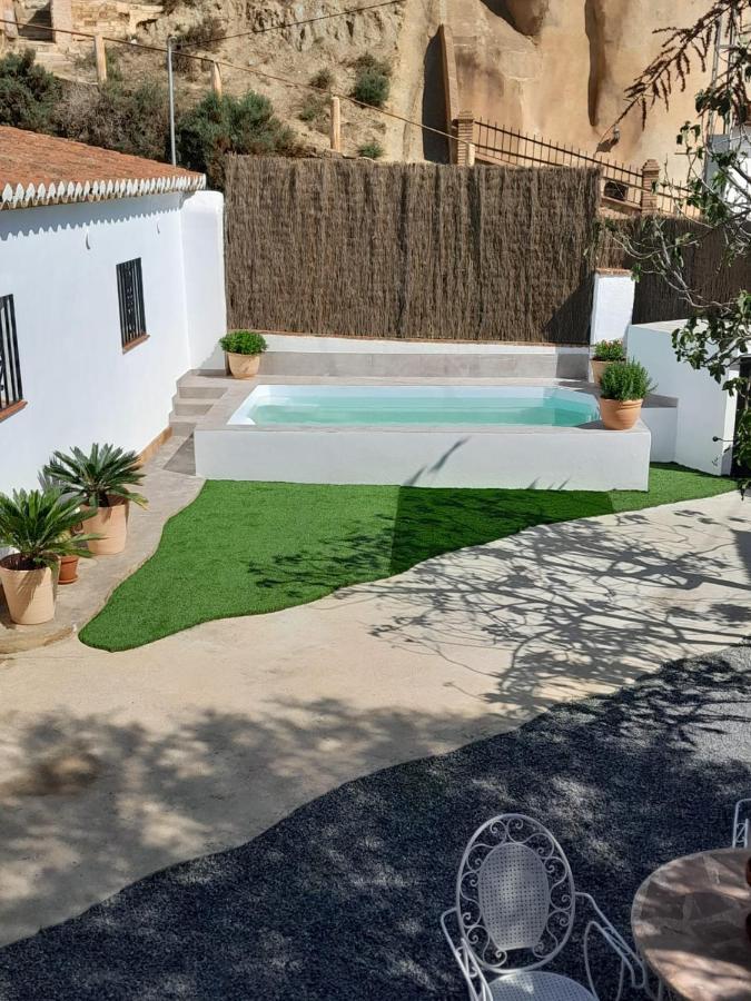 Holiday home Cueva De La Higuera *