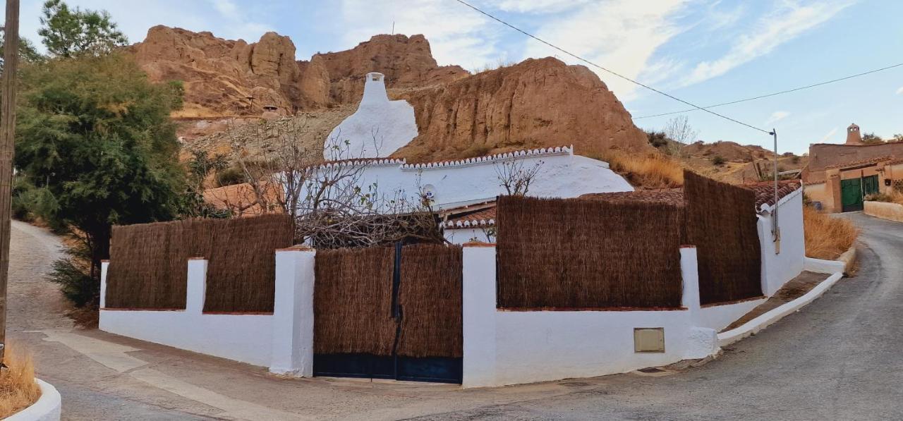 Cueva De La Higuera *